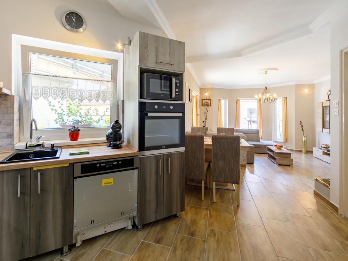 Holiday Home Ildiko By Interhome Балатонлеле Екстериор снимка