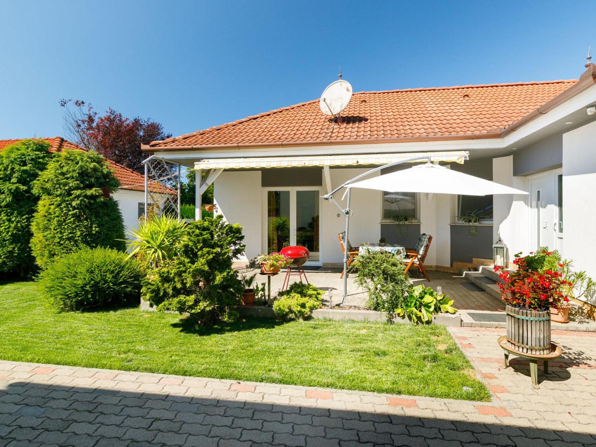 Holiday Home Ildiko By Interhome Балатонлеле Екстериор снимка