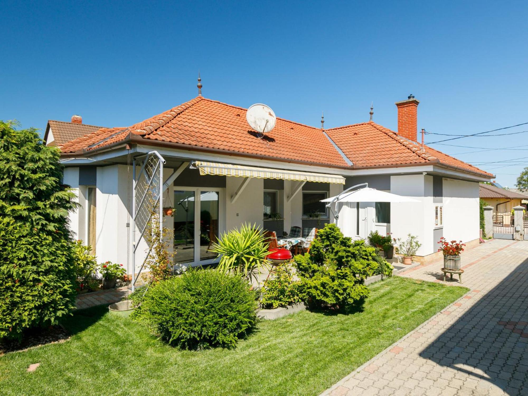 Holiday Home Ildiko By Interhome Балатонлеле Екстериор снимка